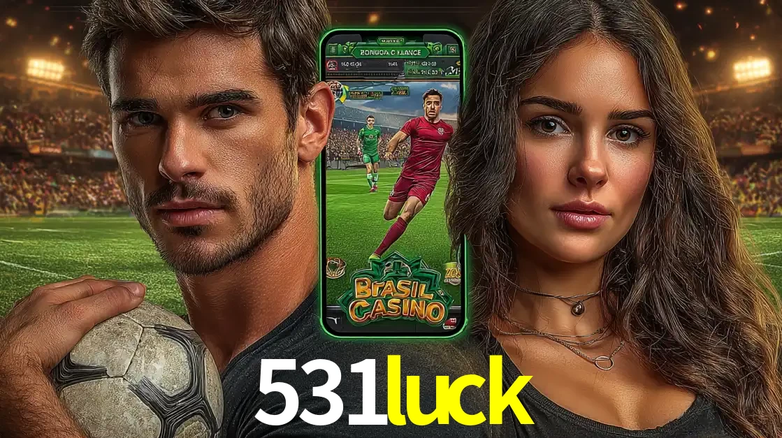 Homem segurando uma bola de futebol e uma mulher ao lado de um smartphone exibindo o jogo de apostas esportivas da 531luck. Faça seu palpite no cassino online.